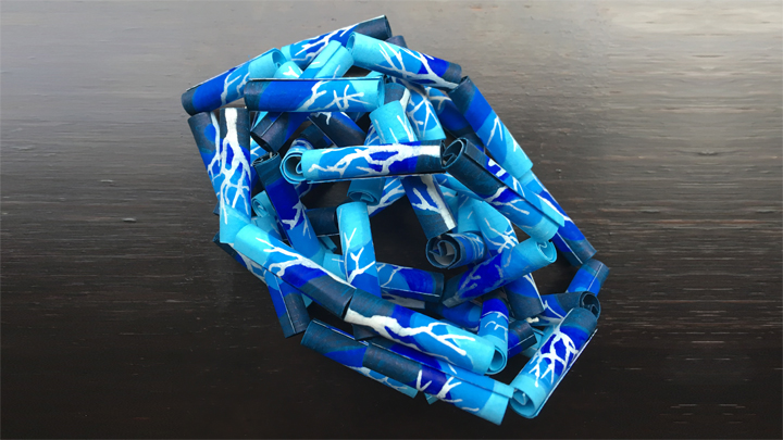 change-moi bleu arbre